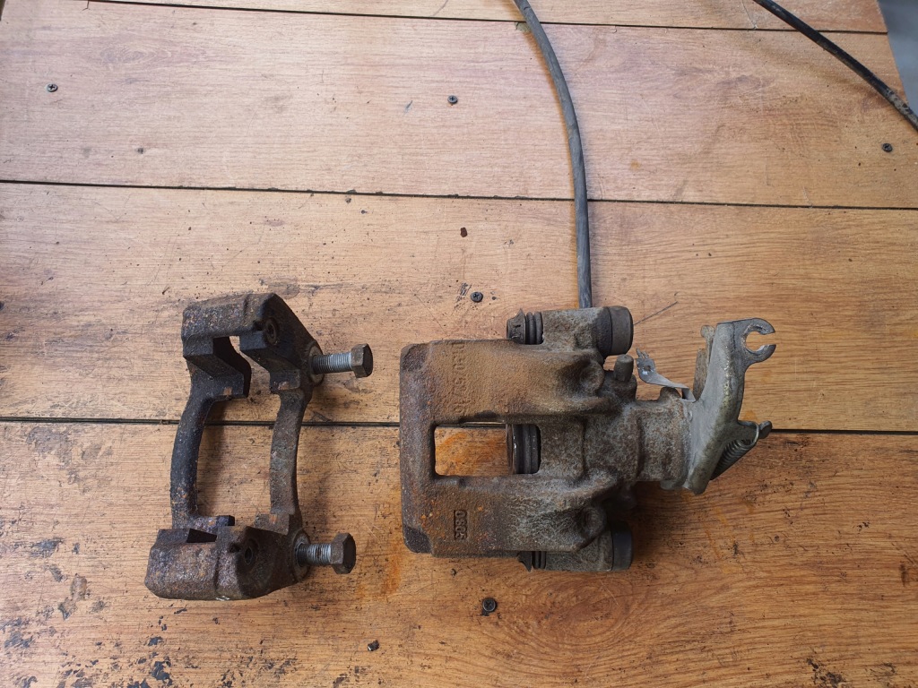 фото №1, Суппорт правый задняя iveco daily 14-22