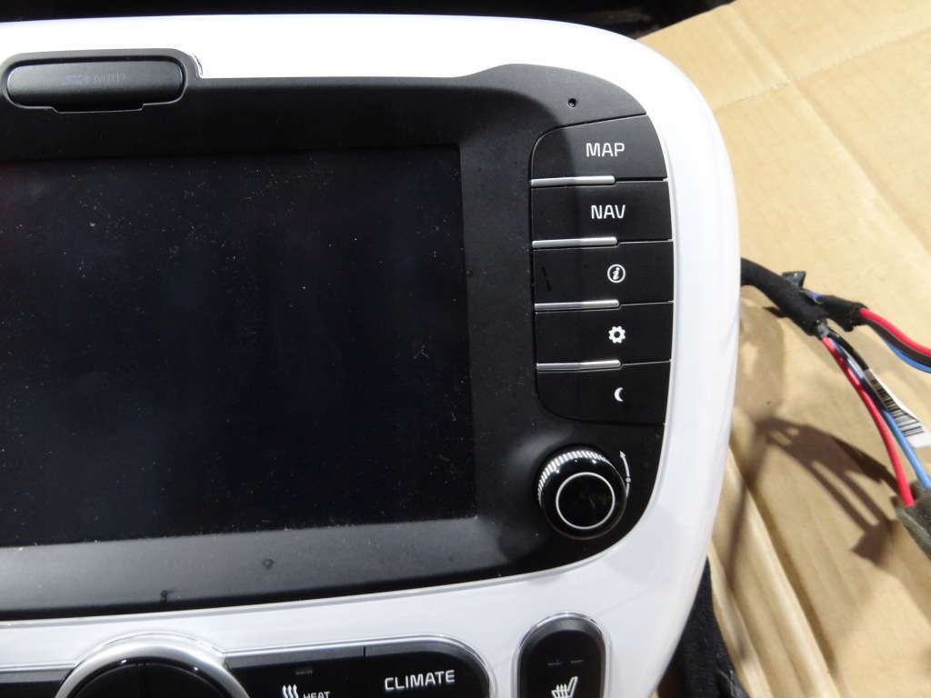 фото №3, Kia soul ii 2016 ev радио навигация экран рамка europa 96560e4110 оригинал