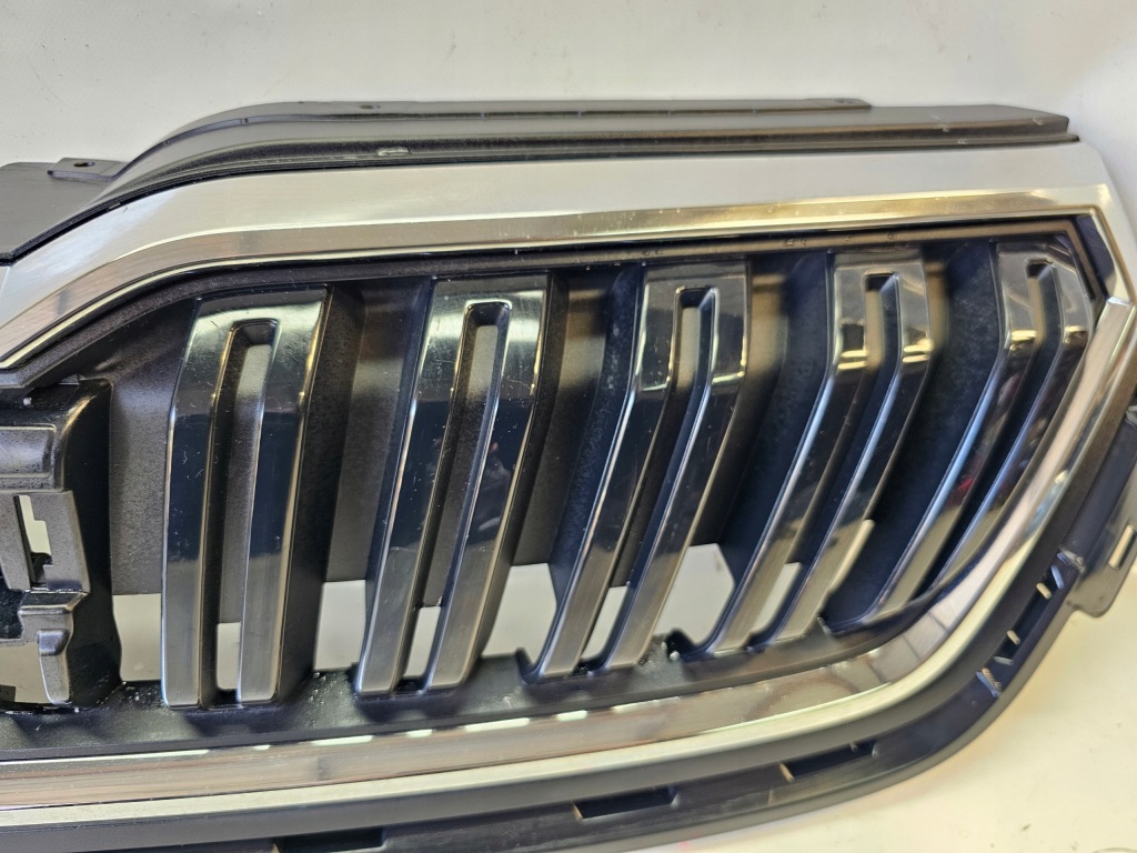 Решётка радиатора решётка радиатора skoda kamiq 658 2019 - 658853653a Оригинал