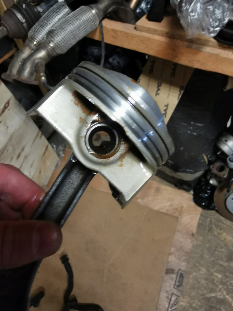 фото №4, Поршень шатунные шатуны с поршень audi a4 a6 q5 3.2 fsi cal r6ea