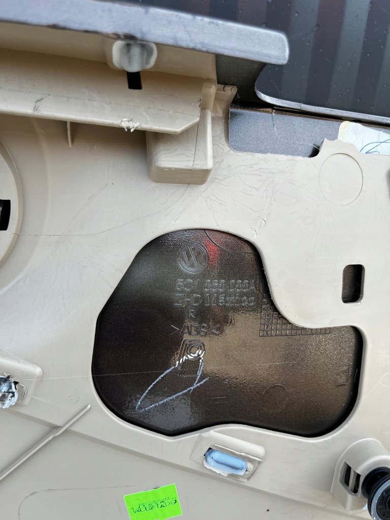 фото №6, Обивка обшивка дверь правый перед vw volkswagen beetle 5c 5c1867012