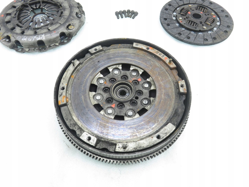 Колесо двомасовий mercedes cl203 c 200 a0002523311 a0002522805 a1110306405 в Україні