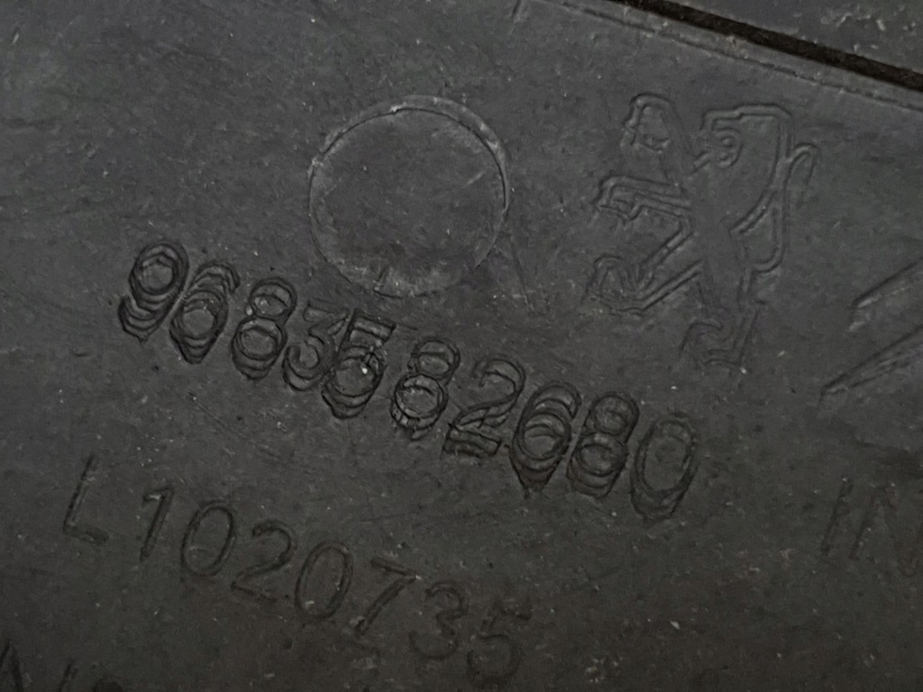 фото №6, Жабо citroen ds3