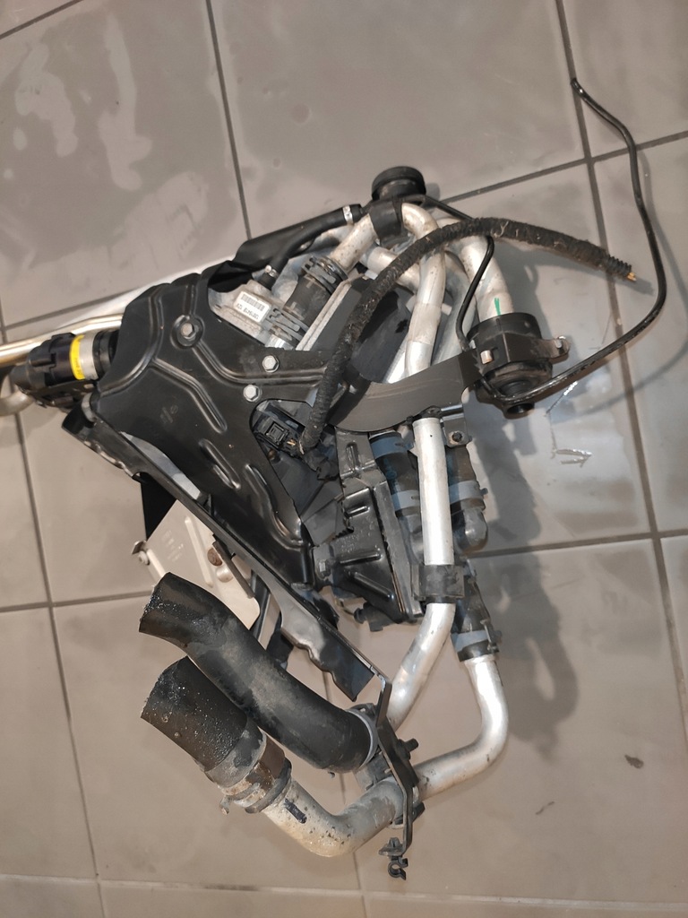 фото №9, Audi q7 4l lift webasto обігрівач стояночний додатковий обігрівач кронштейн труби oryg