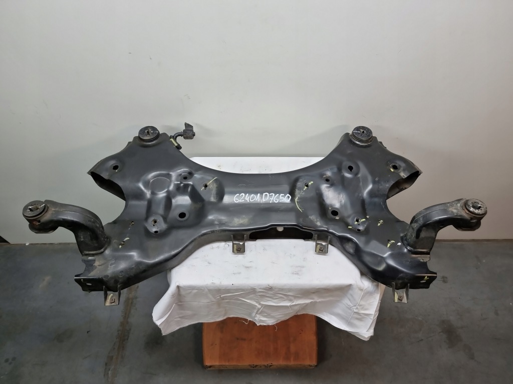 фото №1, Hyundai tucson iii балка подрамник подрамник задняя