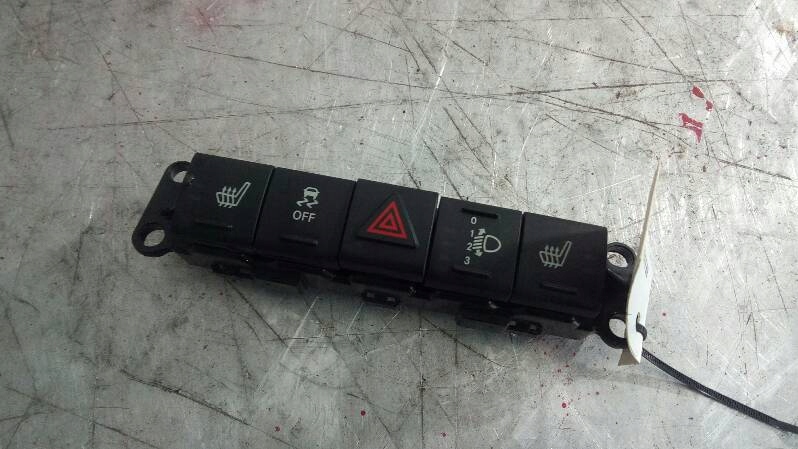 фото №1, Перемикач jeep compass lift p68044101ab