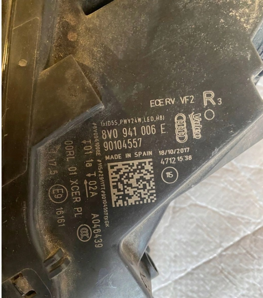 фото №5, Audi a3 lift 8v0 bixenon правий 16-20