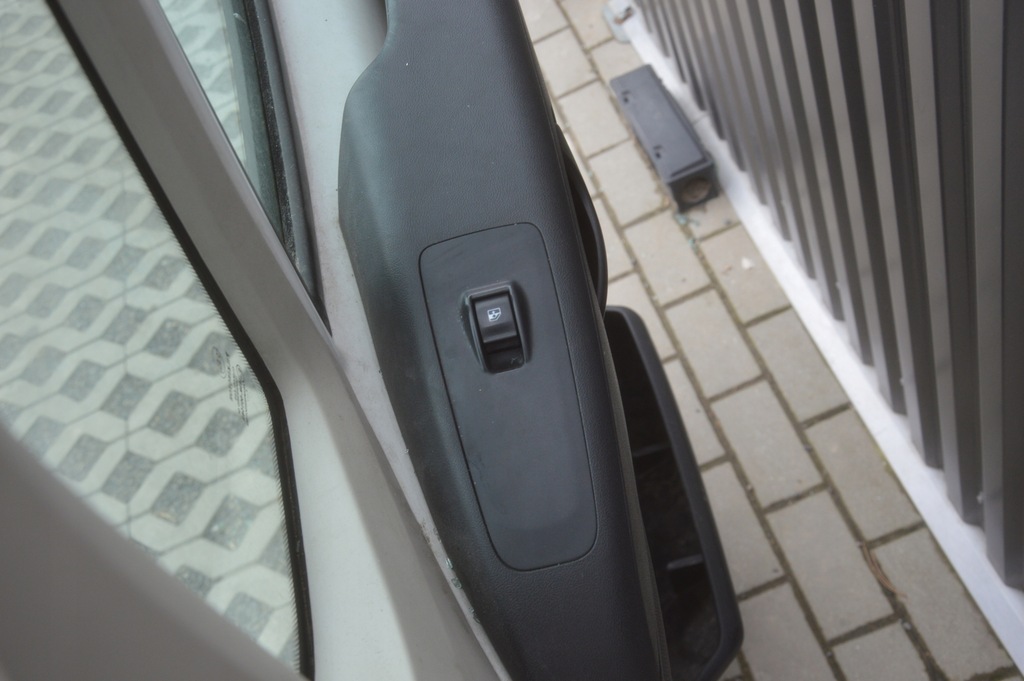 фото №7, Peugeot boxer iii дверь правый перед