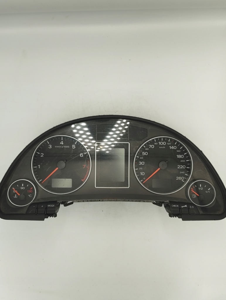 Купити Audi a4 b7 лічильник прилади спідометр 1.8 2.0b європа 0263626081
