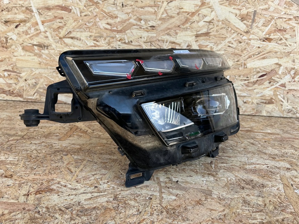 фото №13, Skoda kamiq 2021 лампы передние