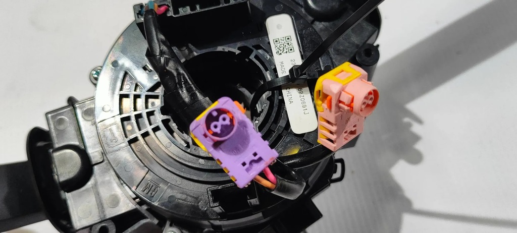 фото №6, Стрічка шлейф подушка безпеки важіль керма chevrolet camaro 2016-