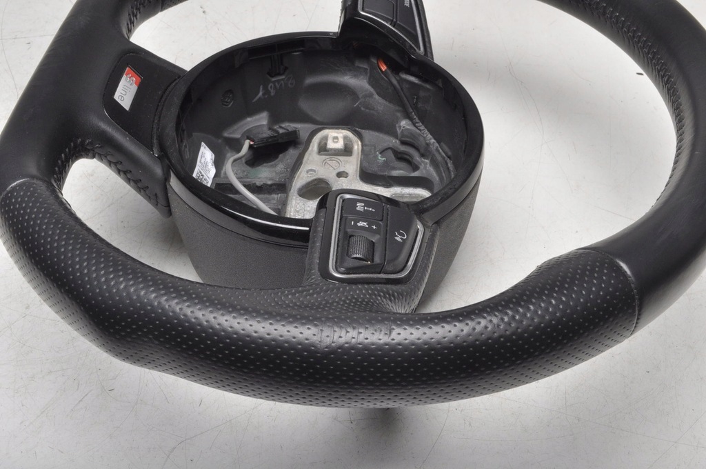 фото №6, Audi a5 воздуховод кожаный multi sline лепестки переключения 8k0419091cp