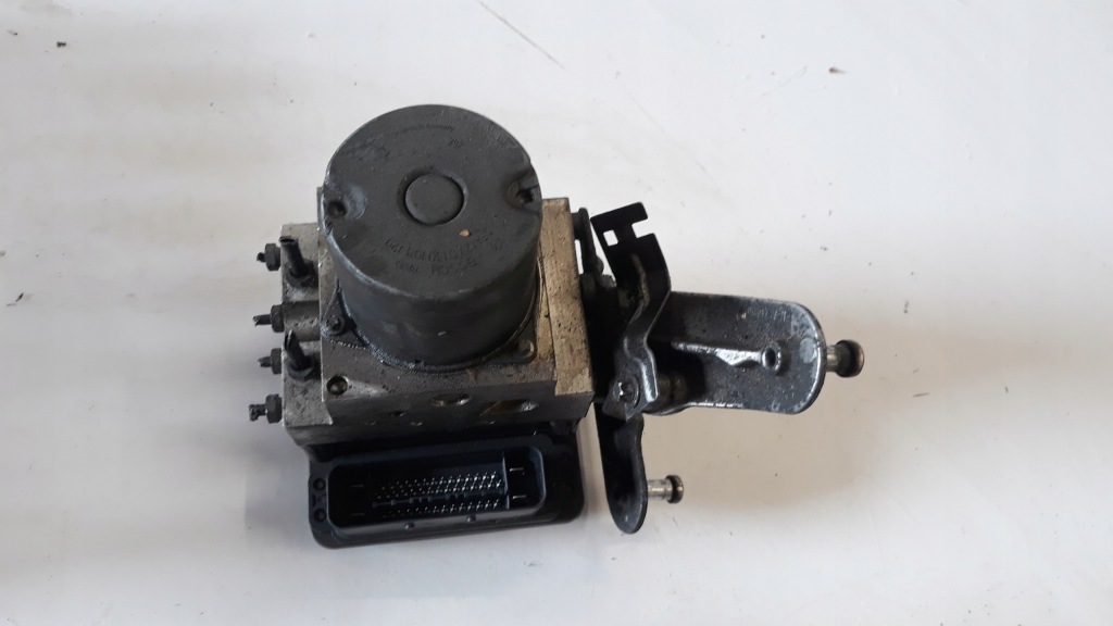 фото №1, Насос abs a2114312812 mercedes cls w219