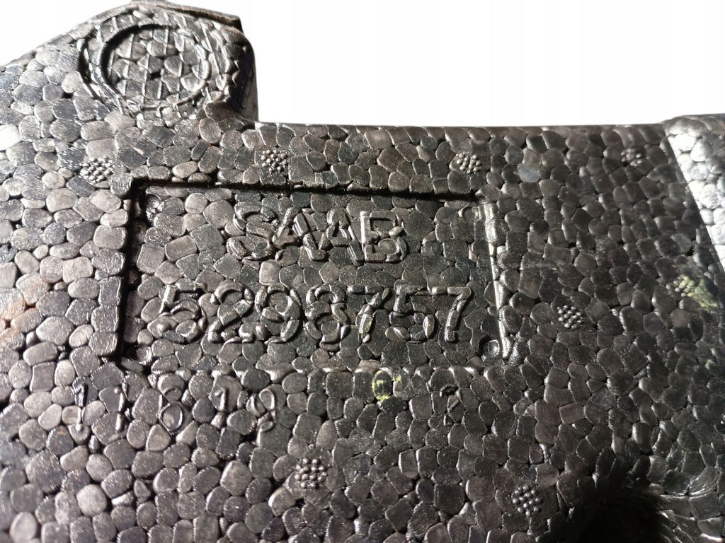 Saab 9-3 93 2.0t кабріолет  вкладиш колеса запасного вкладка оригінальний номер 5298757 в Україні