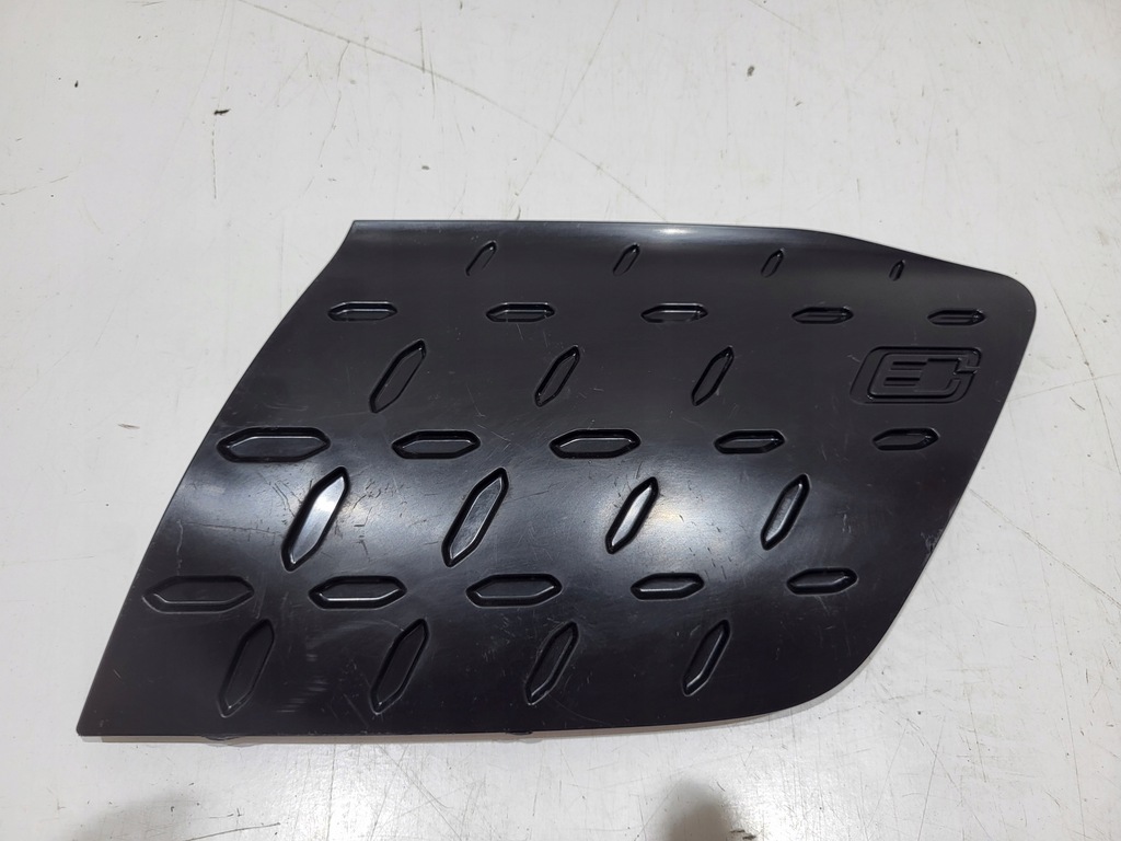 фото №1, Hyundai kona ev заглушка роз'єм заряджання кришка оригінал!