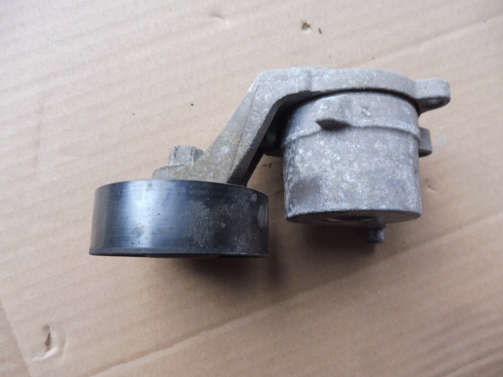 фото №1, Toyota aygo ii 1.0 натяжитель ремень