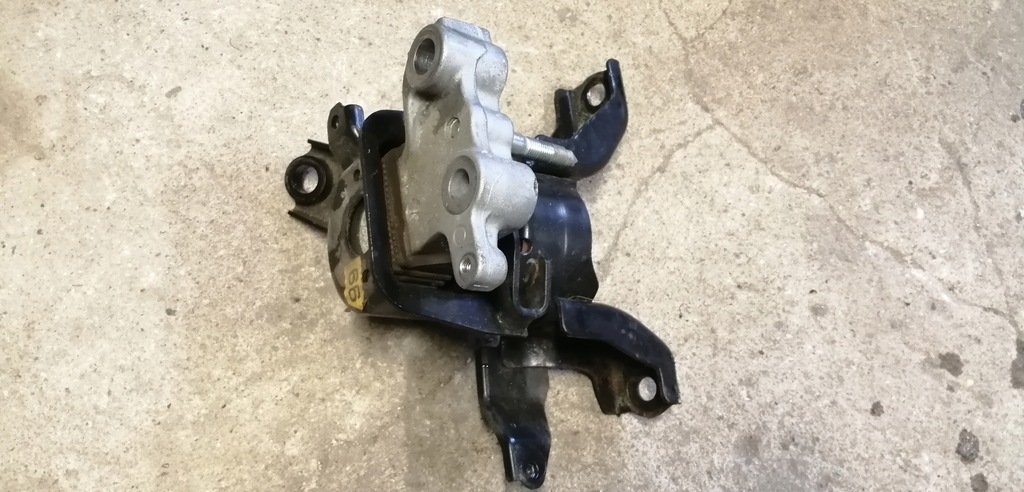 фото №1, Lexus ct 200h 1.8 h подушка двигуна