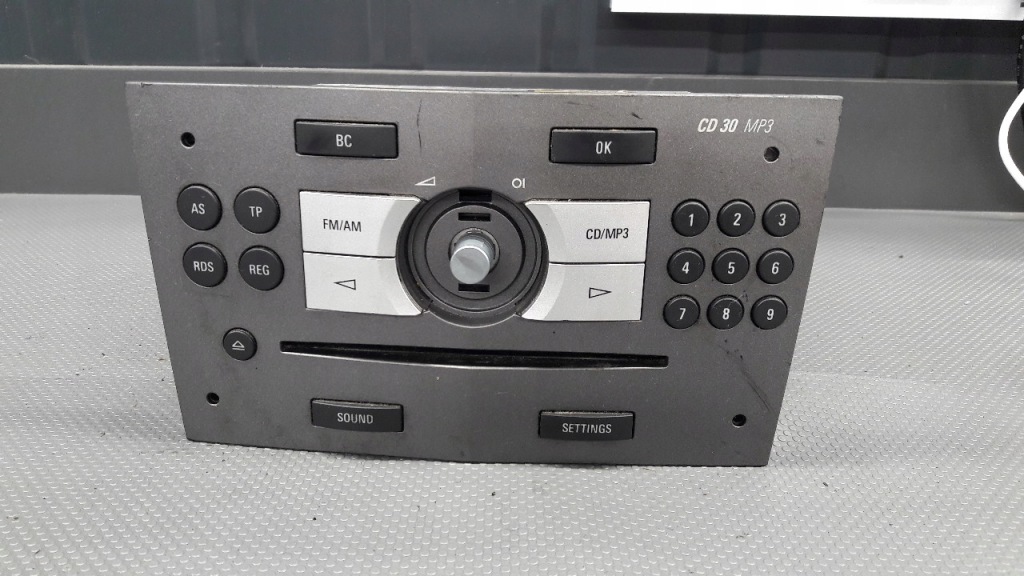 фото №1, 13255557 радио opel b zefira 09r