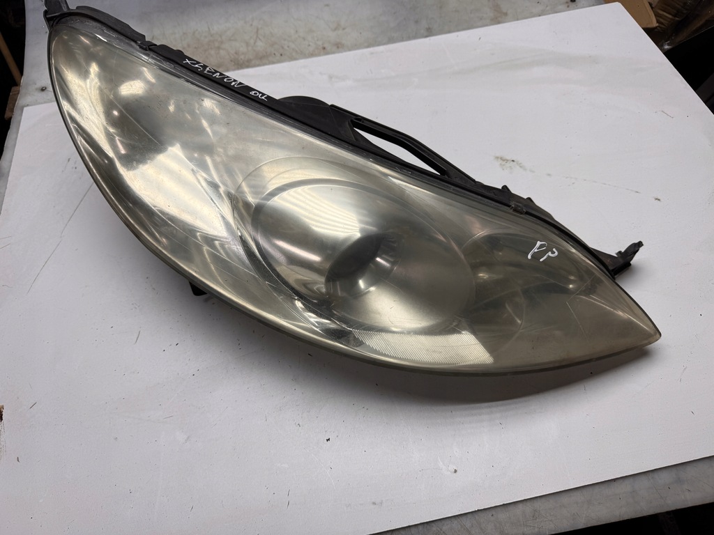 фото №1, Фара лампа права ксенон peugeot 407