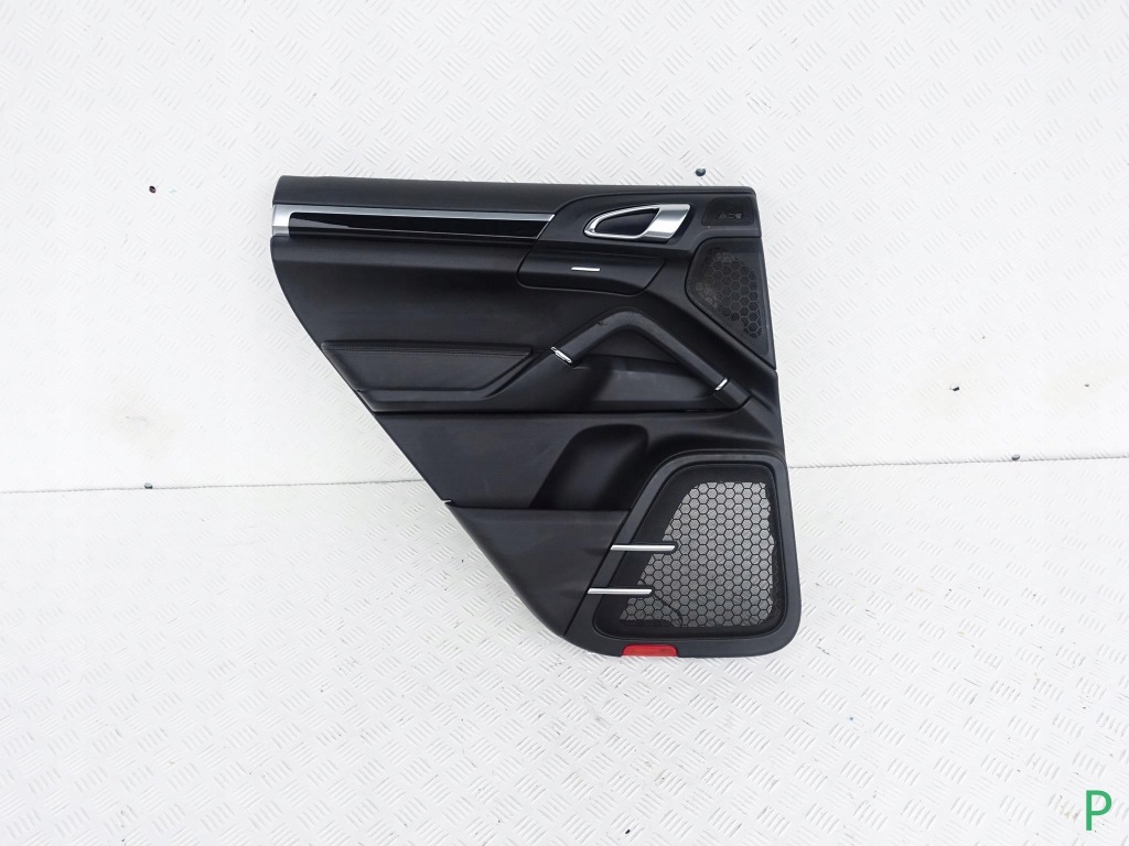 фото №1, Porsche cayenne 7p5 10-14 обивка левая задняя кожа