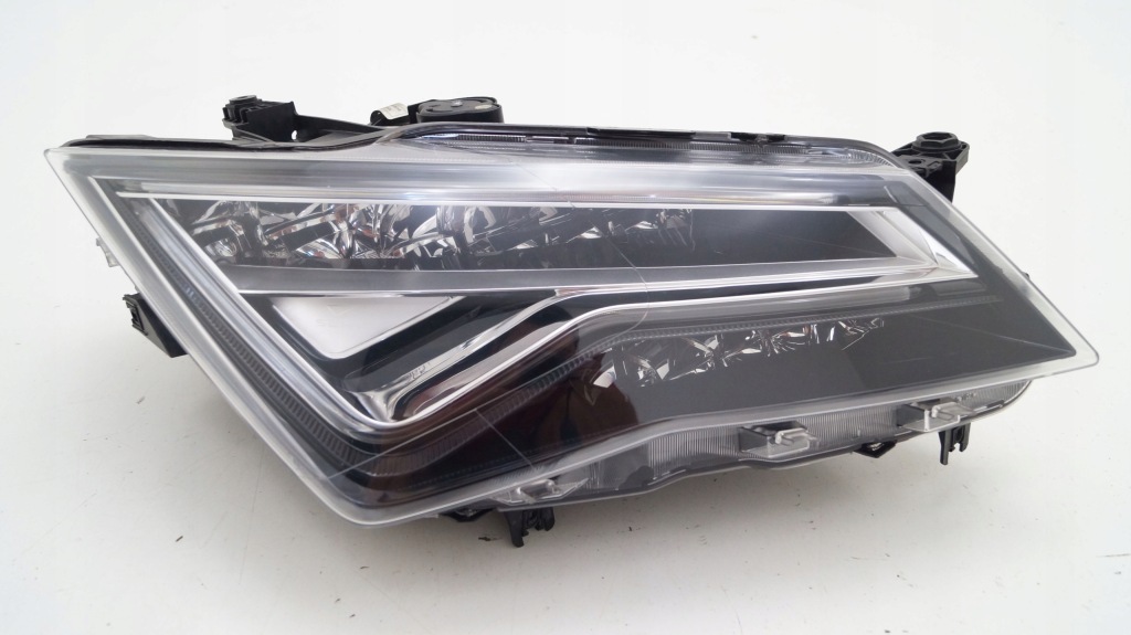Купити Seat ateca 576 16-20 full led правий правий фара