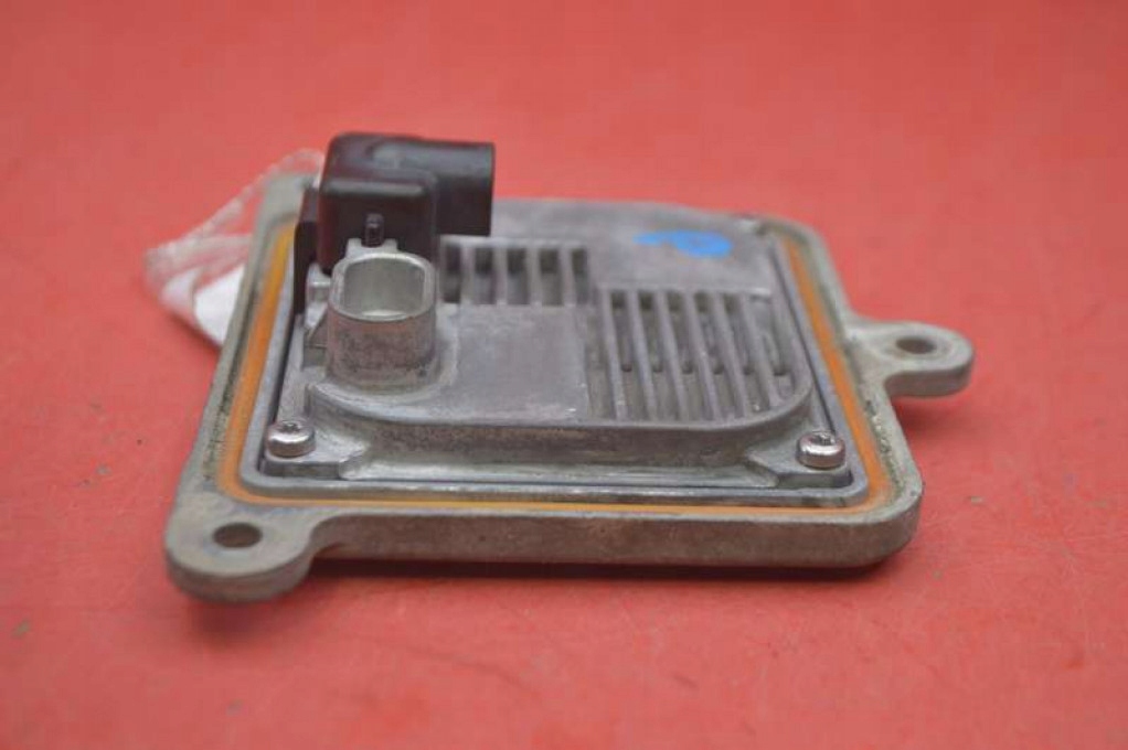 фото №8, Перетворювач ксенон ксенон права a71154400dg tesla model s 12-20