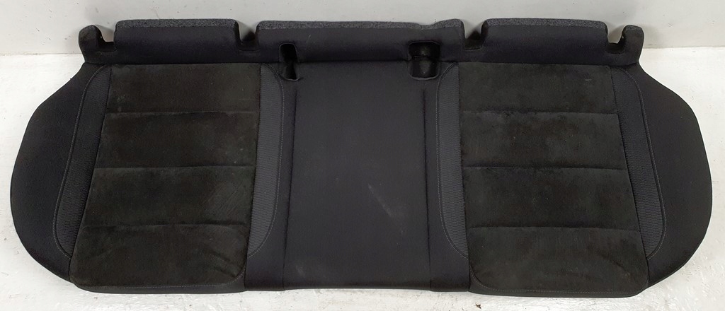 фото №16, Заднє сидіння задня сидіння спинка задня vw golf vi 5d