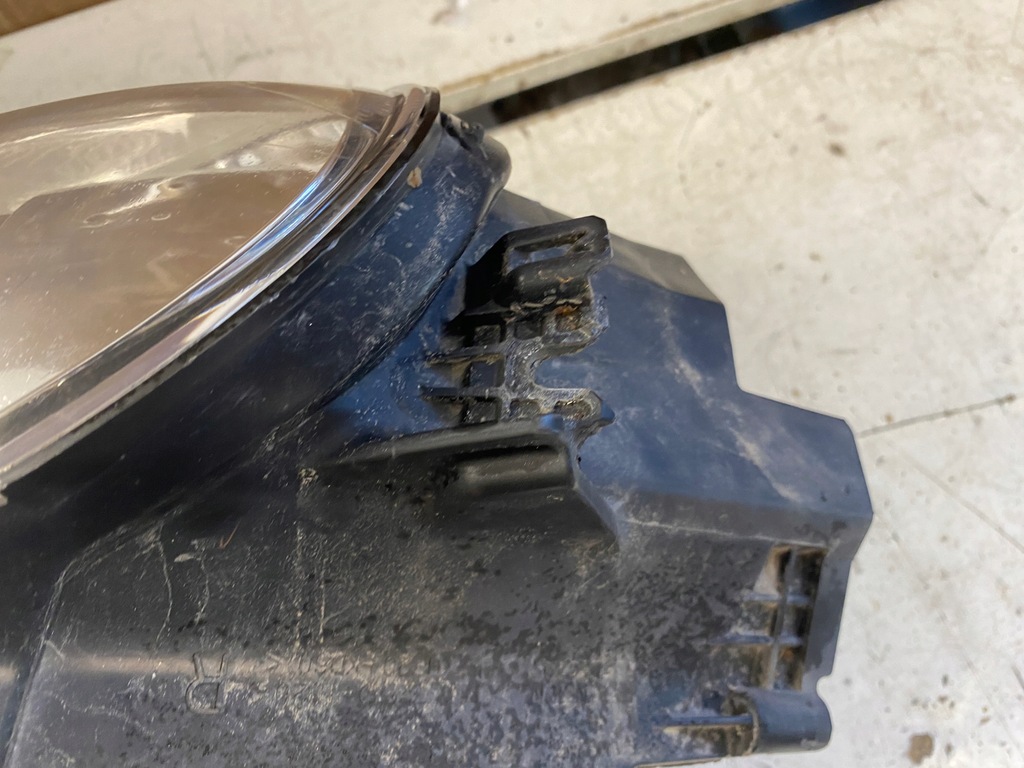 фото №8, Mitsubishi i-miev лампа правий перед