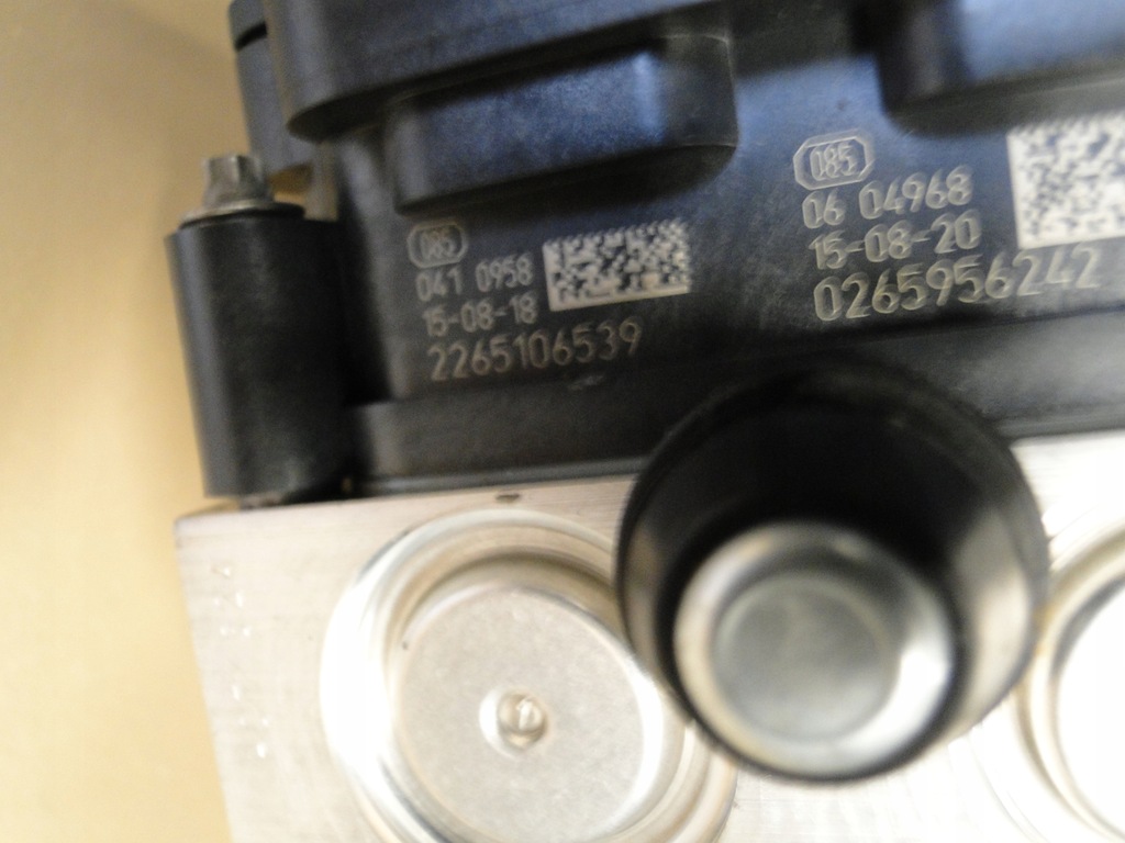 фото №9, Jaguar xf ii x260 насос блок управления abs 0265956242