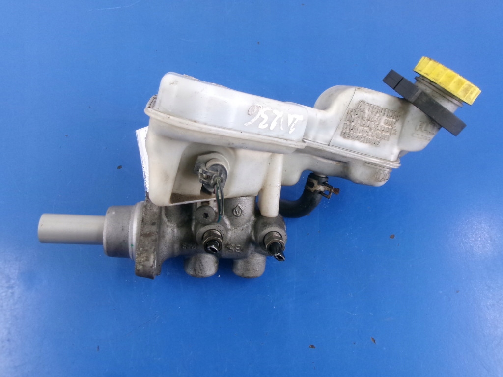 фото №1, Jeep compass i насос тормозная+ бачок жидкость тормозной