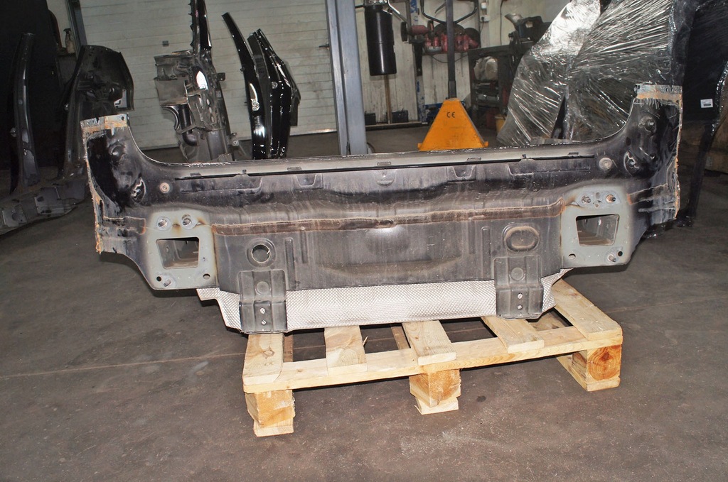 фото №7, Uk059 volvo xc40 d3 pas задняя задний