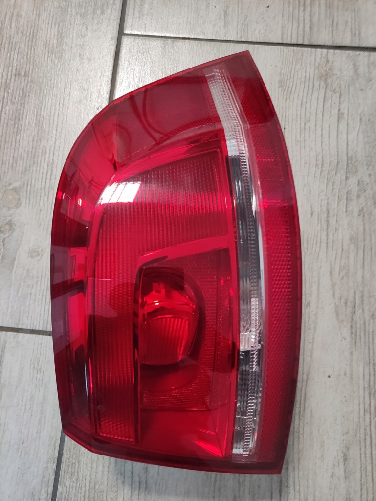 фото №1, Лампа задня vw passat b7 kombi оригінальна .