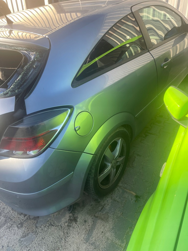 фото №1, Opel astra h gtc крыша голый