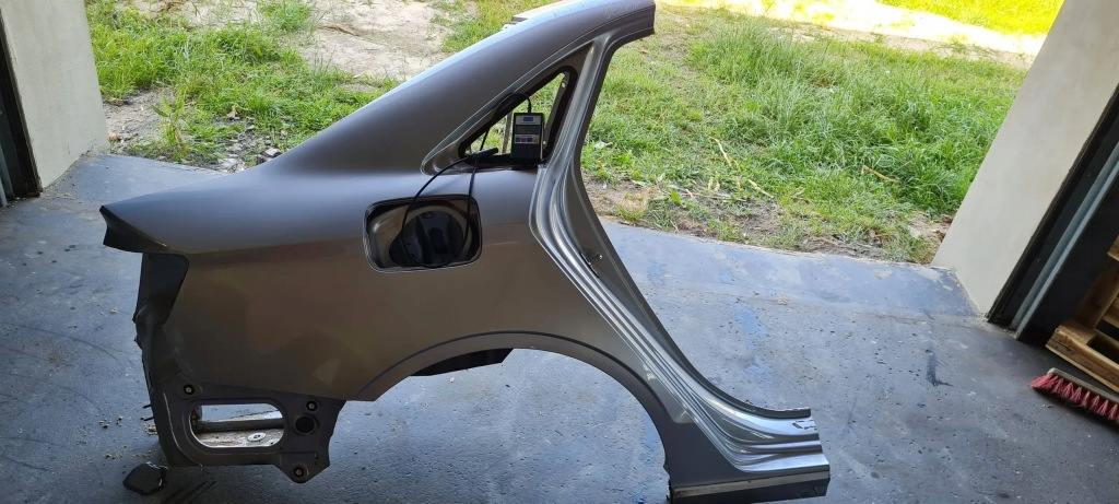 фото №1, S3 8v sedan a3 чверть крила права правий задня обшивка lz7g