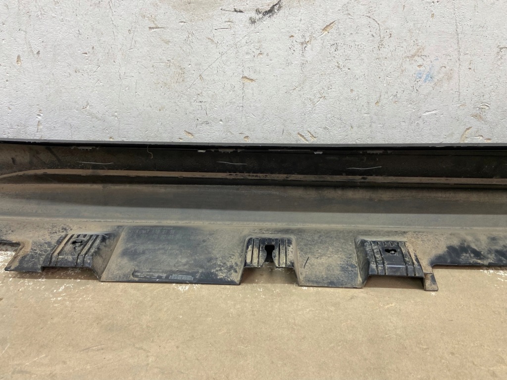 Молдинг порог левая mercedes gle w167 amg a167 Оригинал