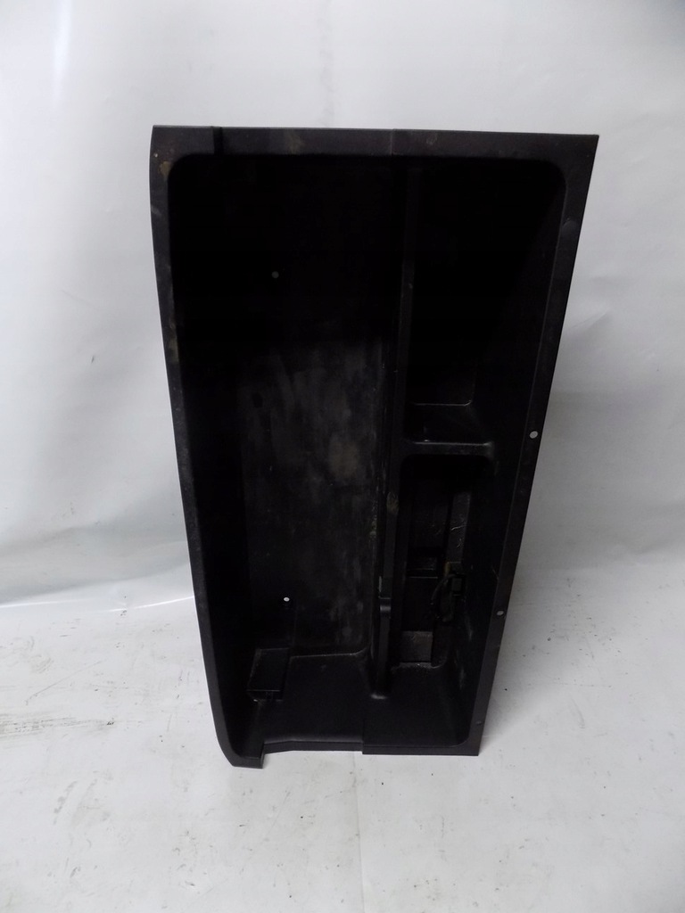 фото №1, Toyota rav4 iii lift вкладиш бардачок багажника