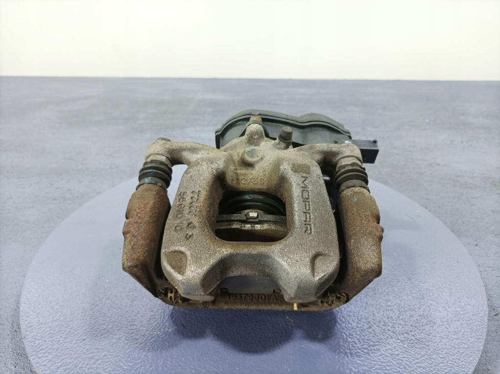 фото №1, Jeep compass ii 17- супорт скоба задня лівий електричний