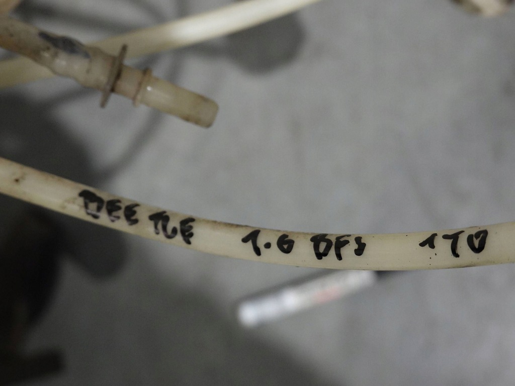 фото №8, Vw new beetle 1y0 cabrio 1.6 2.0 фильтр угольный шланг клапан вентиляции