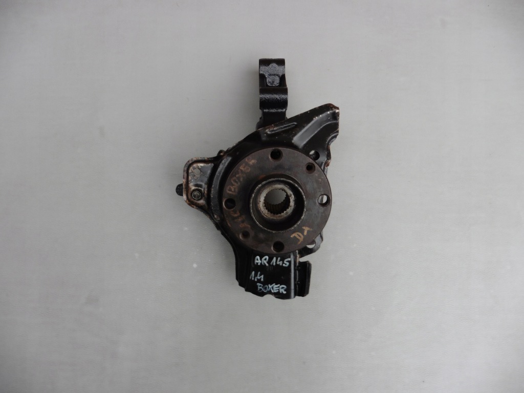 фото №1, Поворотний кулак права перед alfa romeo 145 146 1,4 boxer