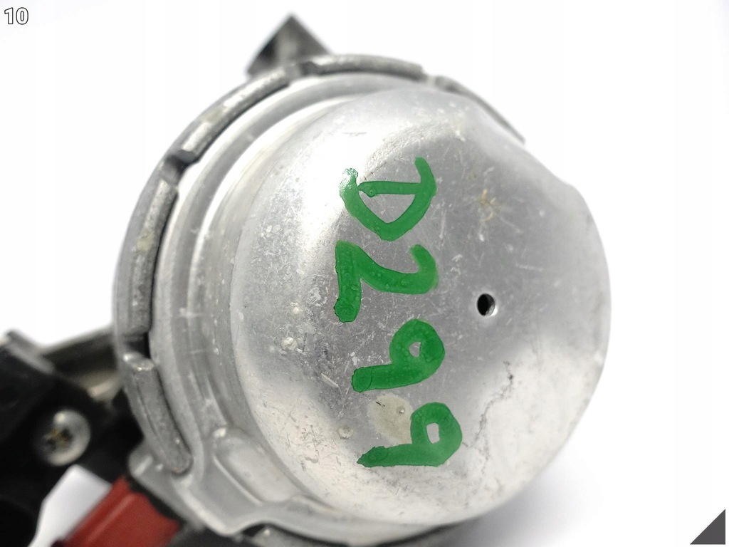 фото №11, Audi a8 s8 4h0 d4 lift 13-17 ліва кронштейн подушка підпора двигуна 4.0 tfsi