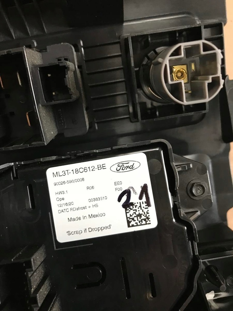 фото №3, Ford f150 2020-2022 панель кондиционера радио