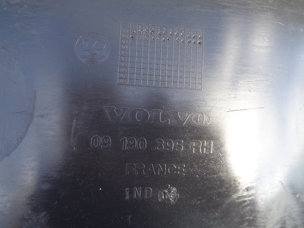 фото №10, Volvo v70 ii 00-07r. підкрилок правий задня 09190395 rh