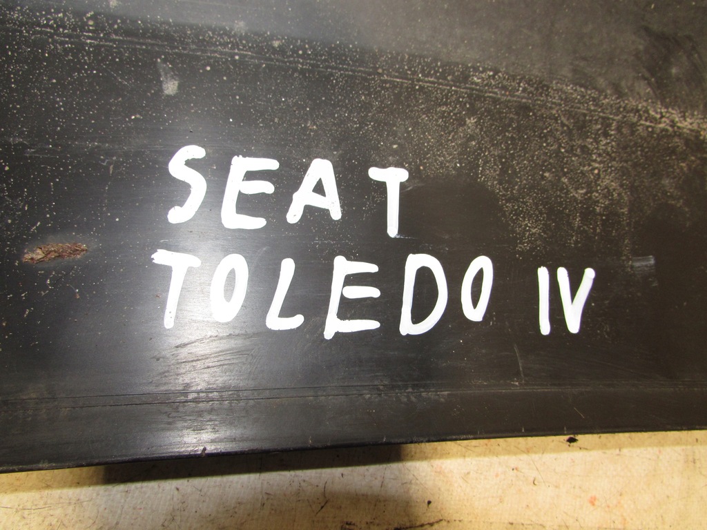 фото №5, Накладка спойлер бампера задняя toledo iv 6jh807521