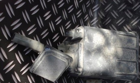 фото №1, Chrysler sebring 01-06 2.7 v6 фильтр угольный