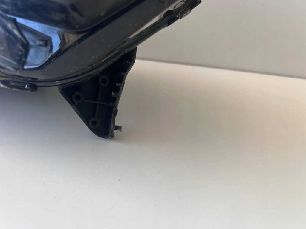 фото №4, Dacia sandero iii лампа правий перед full led 260107978r