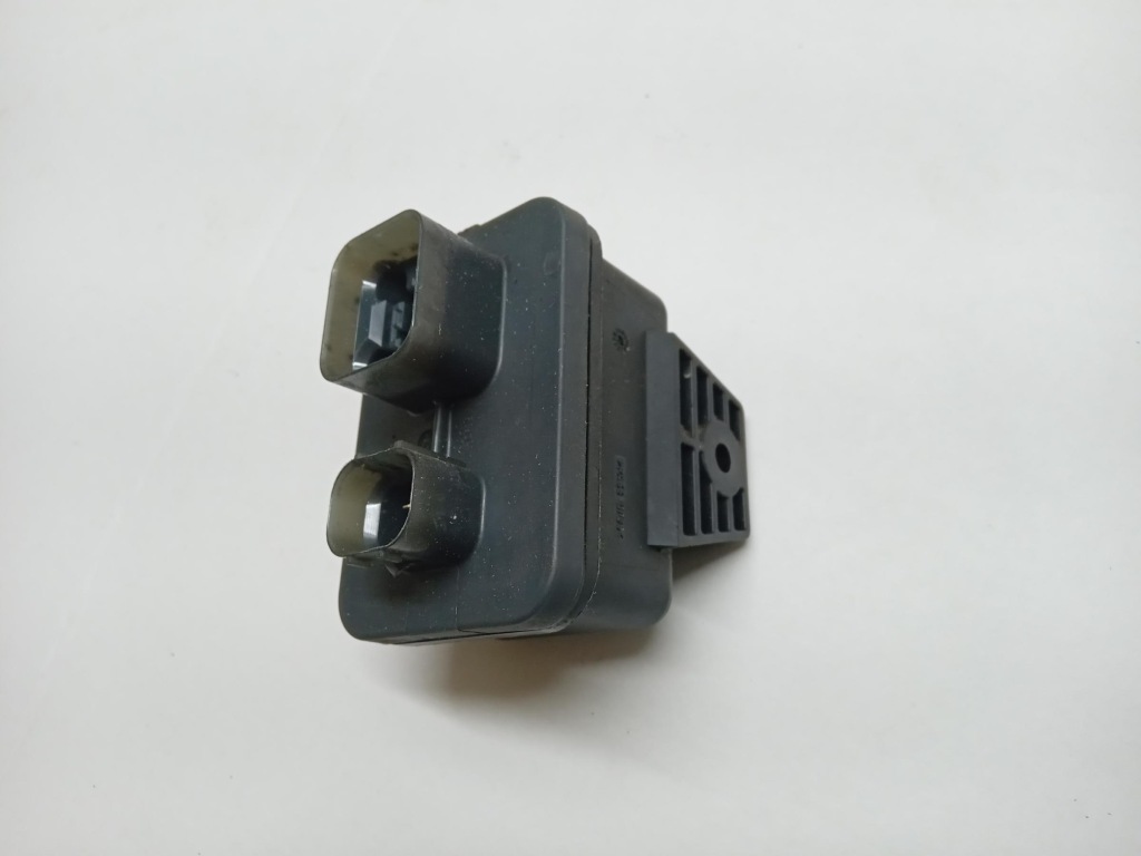 фото №4, Реле свеча накаливания mazda 6 2.2d iii gj