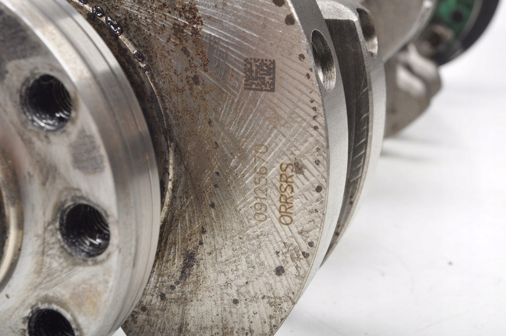 фото №5, Volvo c30 s40 c70 2.0 d3 150km wał коленчатый d5204t5