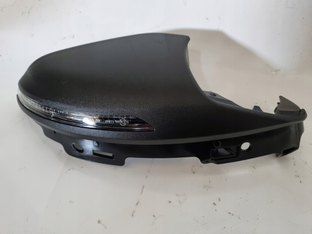 фото №1, Megane iv права корпус дзеркало поворотник