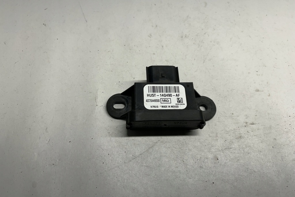 фото №10, Коробка приборная напряжения ford usa mustang convertible hu5t14g490af