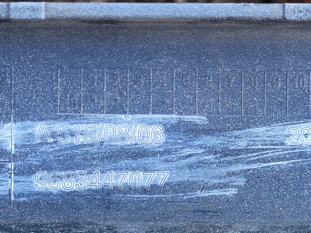 Citroen c3 ii 2 | бампер перед передний 9683447077 | 1042 в Украине